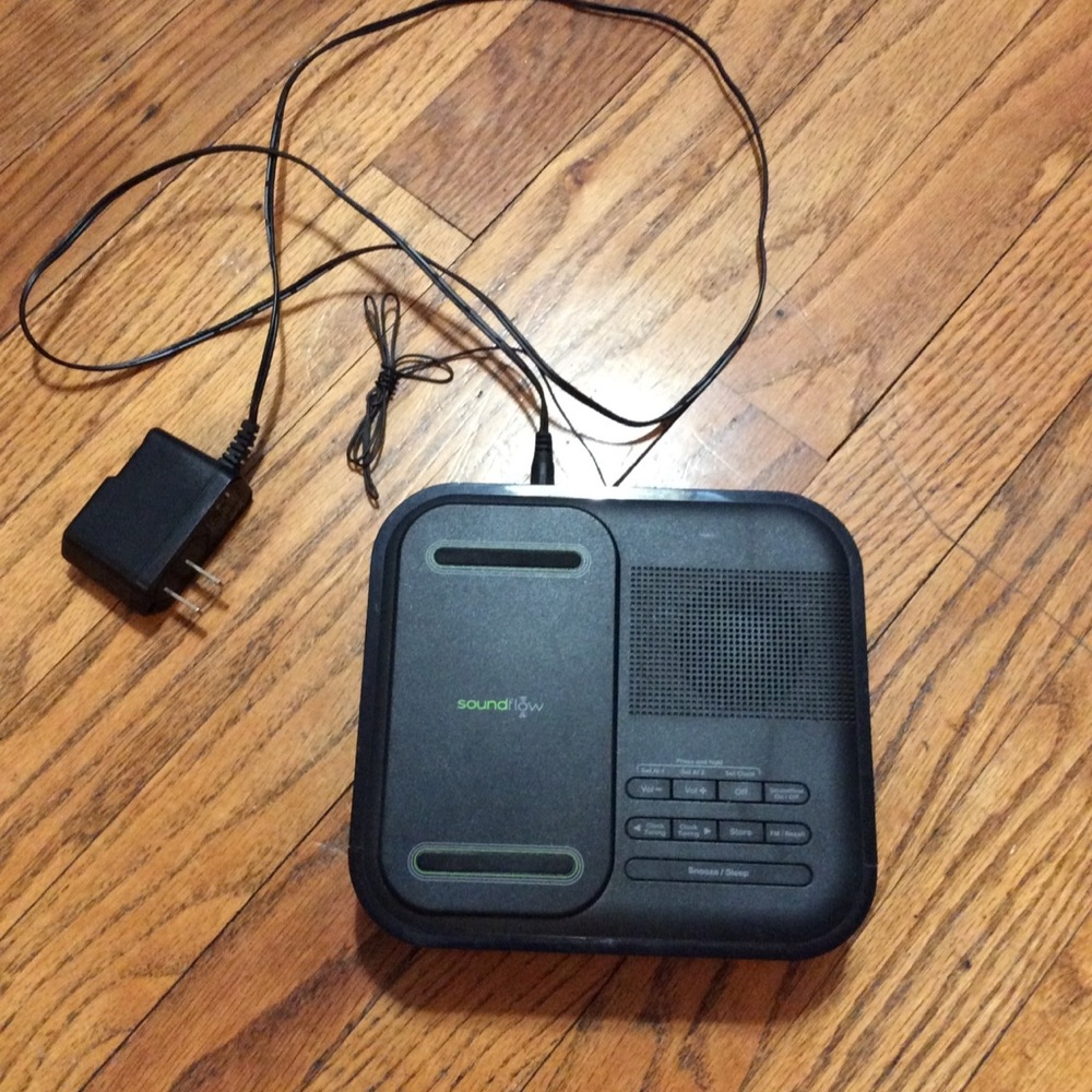 RCA Digital Alarm Clock & AM/FM Radio